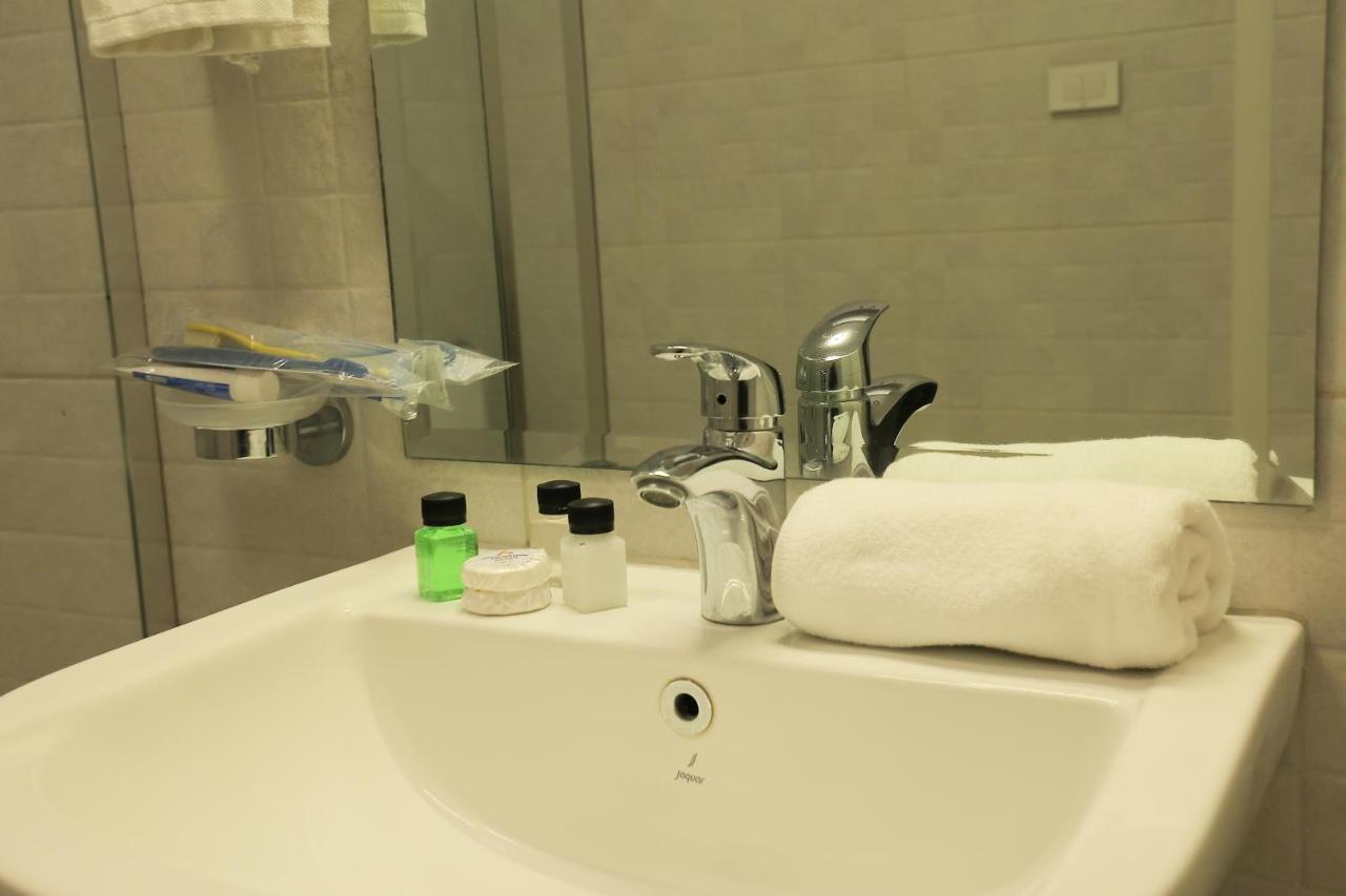 Andromeda Hotel Addis Ababa Dış mekan fotoğraf